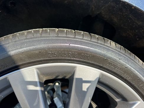 Used 2025 MAZDA MAZDA3 s image 31