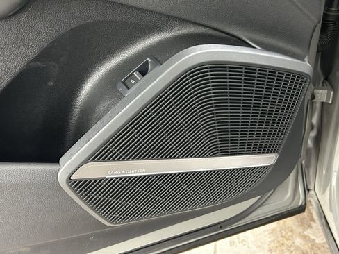 Used 2021 Audi SQ5 Premium Plus w/ Premium Plus Package image 24