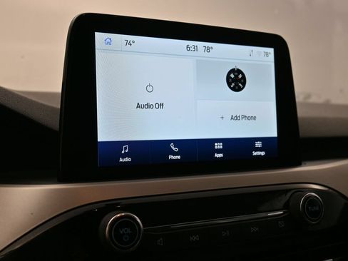 Used 2022 Ford Escape SE w/ SE Sport Appearance Package FWD image 6
