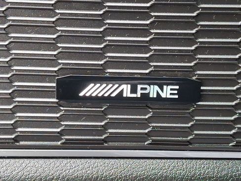 Used 2023 Jeep Grand Cherokee Overland w/ Luxury Tech Group IV image 26