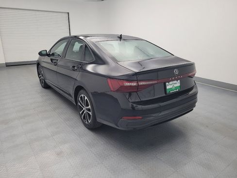 Used 2025 Volkswagen Jetta Sport FWD image 5