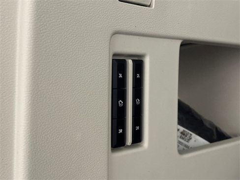 Used 2022 Lincoln Navigator Black Label image 11