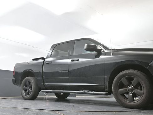 Used 2014 RAM 1500 Express w/ Black Ram 1500 Express Group AWD/4WD image 25