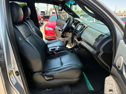 Used 2014 Toyota Tacoma 4x4 Double Cab w/ TRD Sport Package image 22