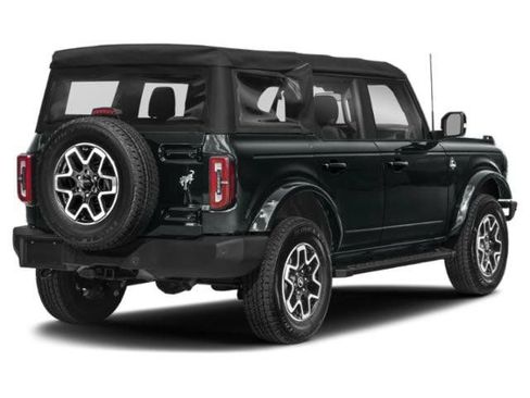 Used 2023 Ford Bronco Outer Banks AWD/4WD image 2