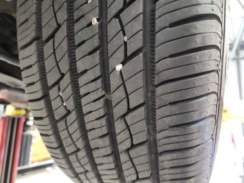 Used 1998 Chrysler Concorde LX image 21