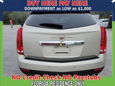 Used 2015 Cadillac SRX Luxury w/ Driver Awareness Package FWD image 4