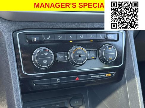 Used 2021 Volkswagen Atlas Cross Sport SEL AWD/4WD image 29