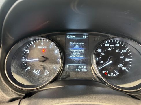 Used 2017 Nissan Rogue SL w/ SL Premium Package AWD/4WD image 18