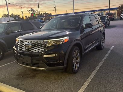 Used 2020 Ford Explorer Platinum w/ Premium Technology Package
