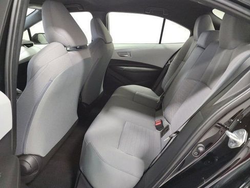 Used 2023 Toyota Corolla SE FWD image 19
