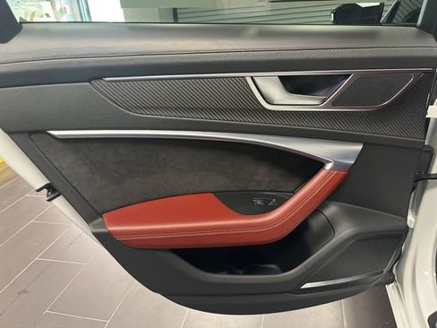 Used 2021 Audi S6 Premium Plus w/ S Sport Package image 11