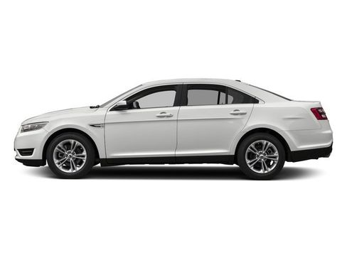 Used 2018 Ford Taurus SEL w/ Equipment Group 201A FWD image 3