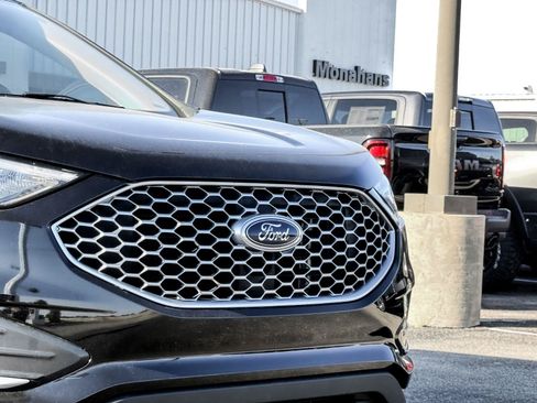 Used 2024 Ford Edge SEL AWD/4WD image 7