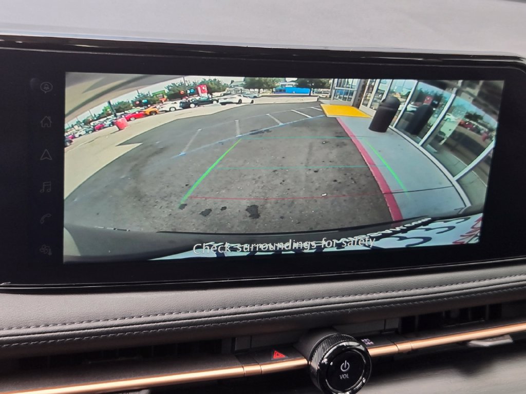 Used 2024 Nissan Ariya FWD image 18