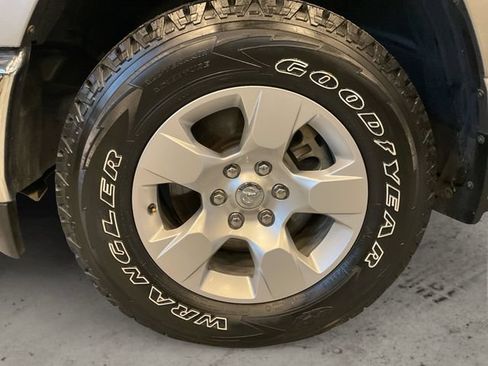 Used 2021 RAM 1500 Big Horn AWD/4WD image 14