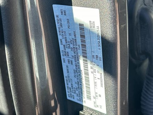 Certified 2023 Ford F150 Platinum w/ Equipment Group 701A High image 29