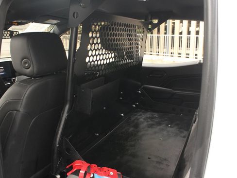 Used 2023 Chevrolet Colorado W/T w/ Safety Package RWD image 18