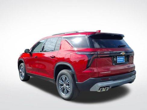 New 2026 Chevrolet Traverse LT w/ Enhanced Driving Package FWD image 5