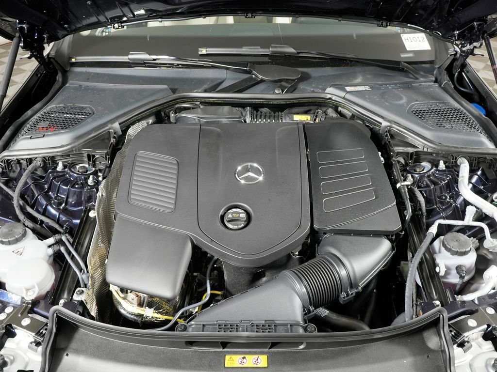 New 2027 Mercedes-Benz E 350 4MATIC Sedan image 32