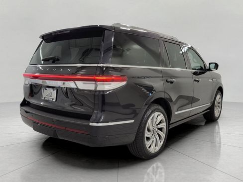 Used 2023 Lincoln Navigator Reserve AWD/4WD image 20