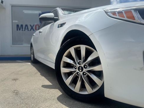 Used 2018 Kia Optima LX w/ Convenience Package FWD image 23