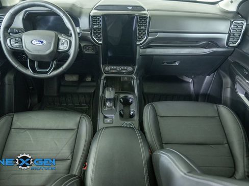 Used 2024 Ford Ranger Lariat w/ Advanced Towing Package AWD/4WD image 31