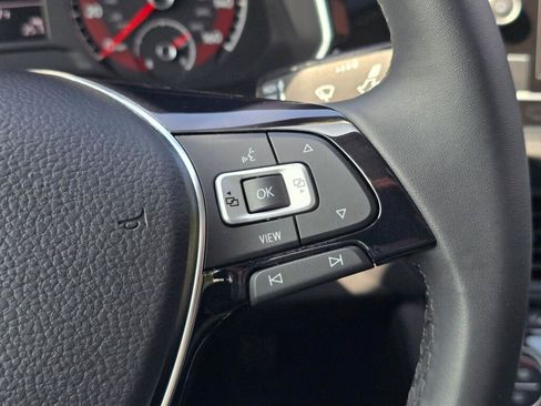 Used 2020 Volkswagen Jetta SE w/ SE Cold Weather Package FWD image 28