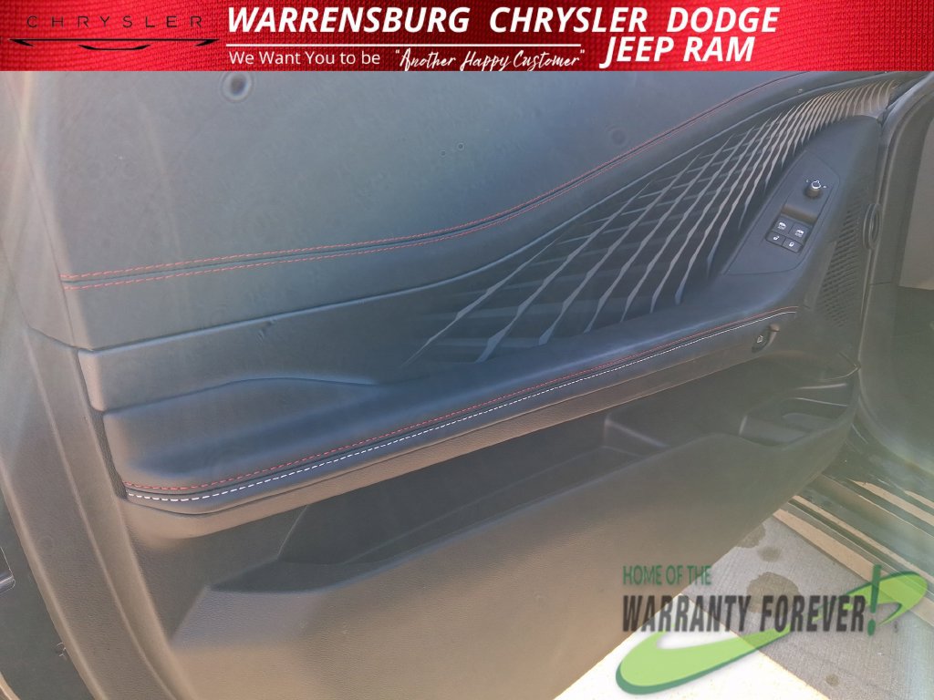 Used 2026 Dodge Charger Scat Pack AWD/4WD image 12