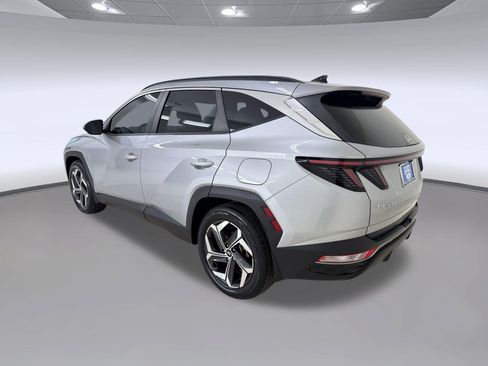 Used 2023 Hyundai Tucson SEL w/ Convenience Package FWD image 3