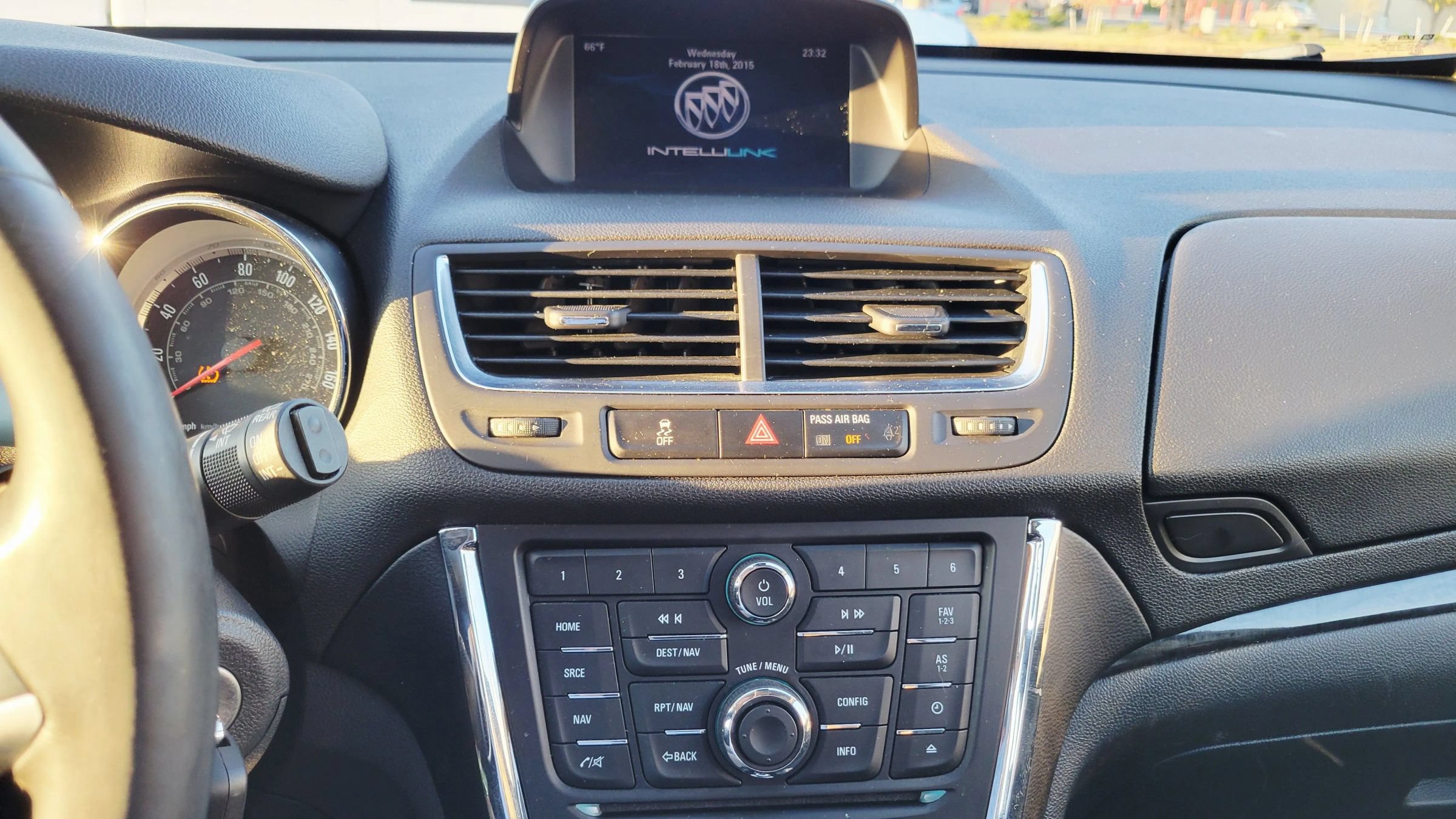 Used 2016 Buick Encore Convenience AWD/4WD image 14