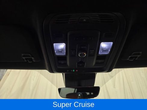 Used 2024 GMC Yukon XL Denali Ultimate image 27