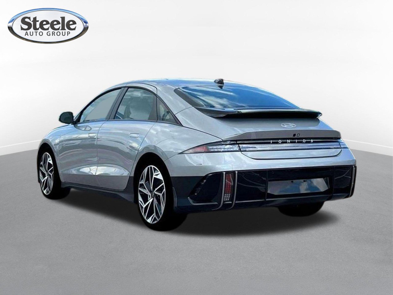 New 2025 Hyundai Ioniq 6 SEL RWD image 5