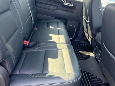 Used 2024 Chevrolet Silverado 1500 LT image 26