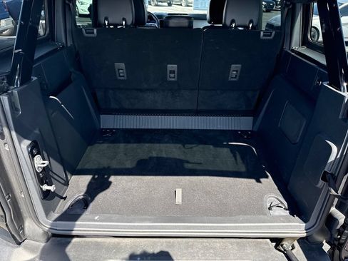 Used 2025 Ford Bronco Outer Banks AWD/4WD image 24