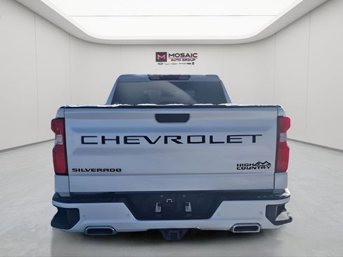 Used 2022 Chevrolet Silverado 1500 High Country w/ LPO, Dark Essentials Package image 6