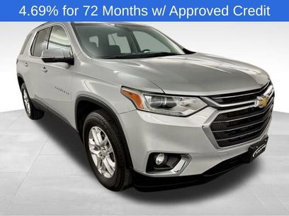 Used 2020 Chevrolet Traverse LT