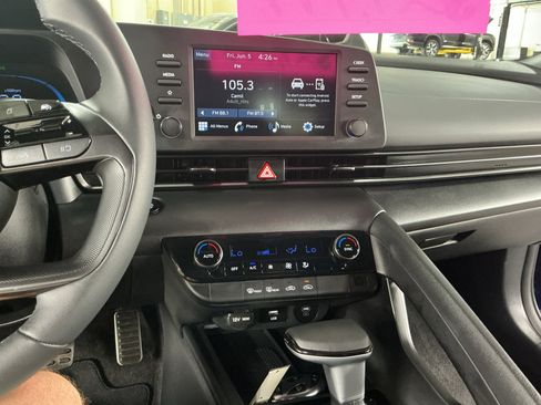Certified 2026 Hyundai Elantra Sport FWD image 7