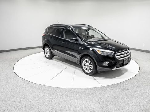 Used 2018 Ford Escape SE AWD/4WD image 29