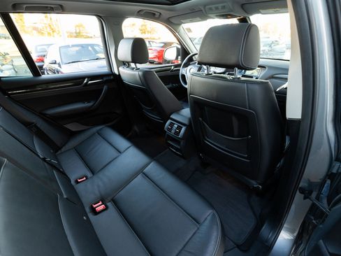 Used 2017 BMW X3 sDrive28i image 25