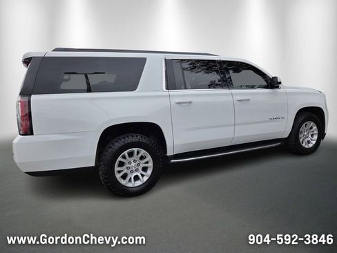 Used 2020 GMC Yukon XL SLT image 6