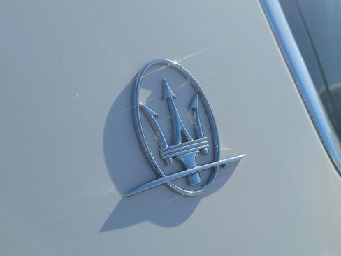 Used 2018 Maserati Ghibli image 6