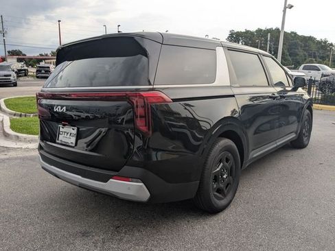 New 2026 Kia Carnival FWD image 5