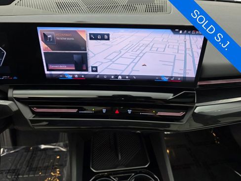 Certified 2024 BMW 530i w/ Premium Package RWD image 20