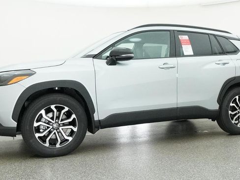 New 2026 Toyota Corolla Cross AWD Hybrid w/ Moonroof Package image 39