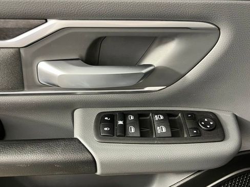 Used 2022 RAM 1500 Big Horn AWD/4WD image 21
