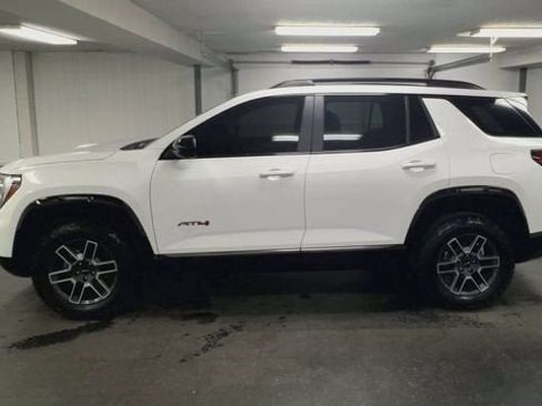 Certified 2026 GMC Terrain AT4 w/ Technology Package II AWD/4WD image 5