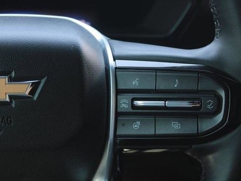 Used 2023 Chevrolet Colorado LT w/ LT Convenience Package III image 16