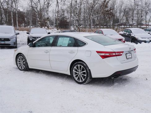 Used 2015 Toyota Avalon XLE Touring image 6