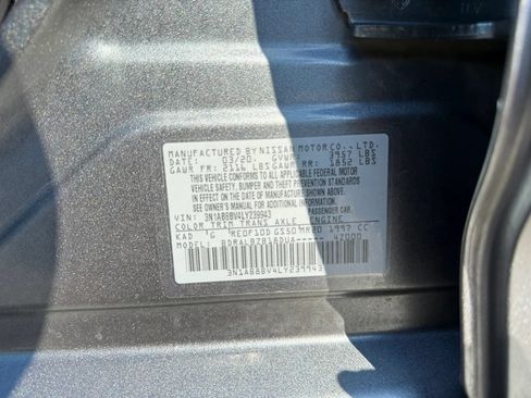Used 2020 Nissan Sentra S FWD image 42